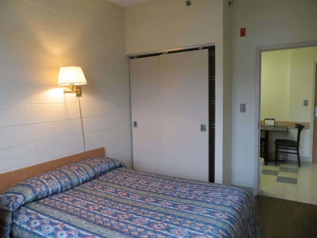 Unb Saint John Summer Hotel Cameră foto